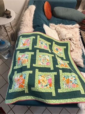 Handmade Floral Patchwork Quilt - Green Floral